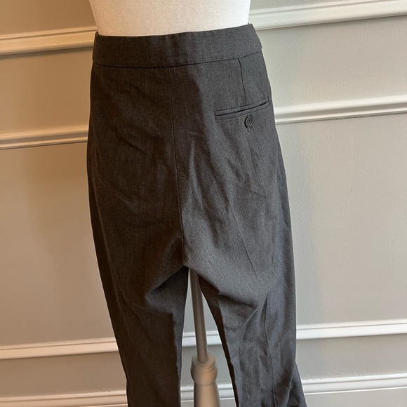 BCBG Maxazria Grey wool blend trouser pants size 8 - Picture 2 of 4